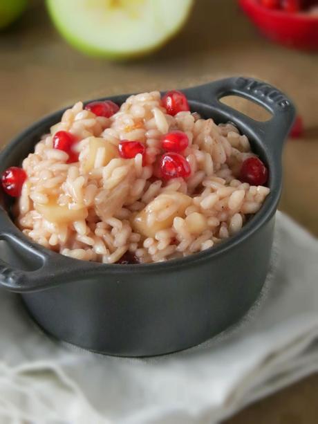 Risotto con mele, melograno e pancetta affumicata