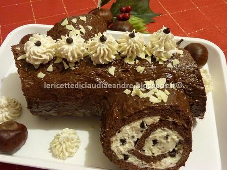 Tronchetto con castagne, crema al mascarpone e gocce di cioccolato