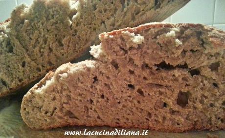 Pane semintegrale con grano saraceno