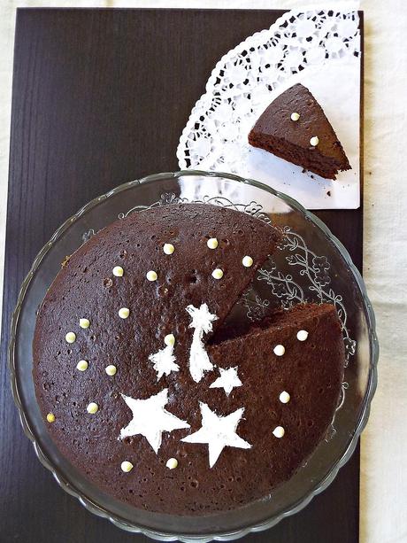 Torta cielo stellato (cacao e gocce di cioccolato bianco)