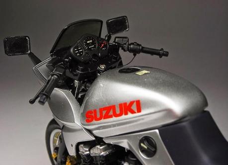 Suzuki GSX 750 S Katana IV by Max Moto Modeling (Tamiya)