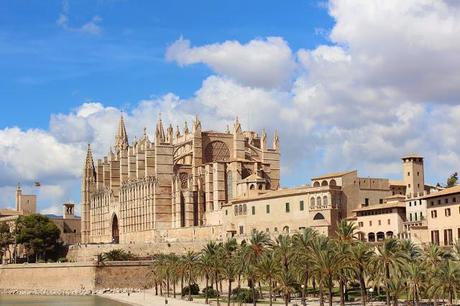 LA SEU (CATTEDRALE DI SANTA MARIA )