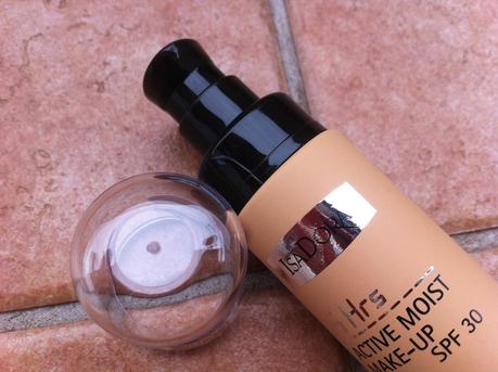 ISADORA: active moist foundation