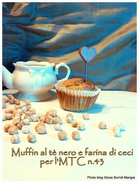 Muffins al thè nero e farina di ceci.