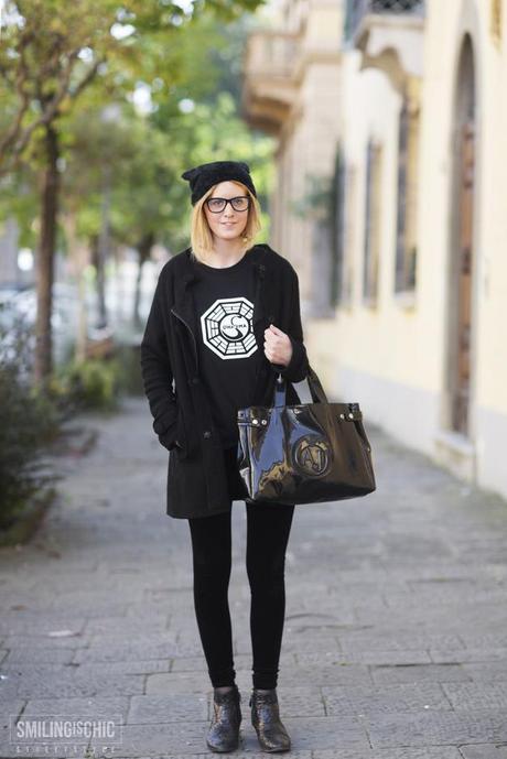 Look Total Black con borsa Armani 