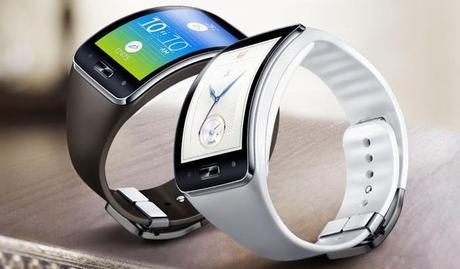 Samsung Gear S protagonista del primo spot italiano