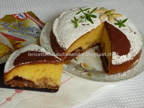 Torta margherita con crema al cacao e mandorle