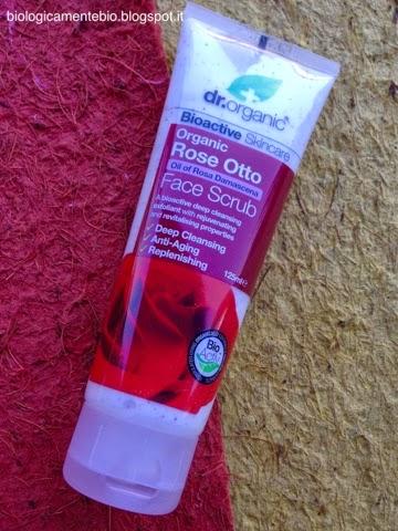 DR. ORGANIC: ROSE OTTO FACE SCRUB