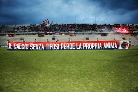 Taranto FC, i tifosi disoccupati gratis allo stadio