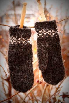 warm-gloves-cozy