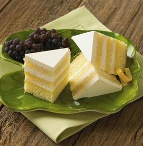 TORTA BIANCA CON CREMA AGLI AGRUMI