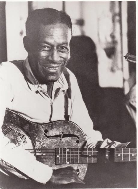 Guitars Speak: la chitarra blues di Son House