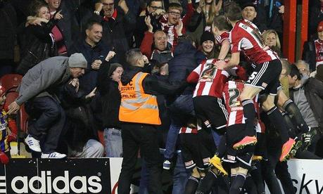 Brentford celebrate Equaliser scored by Harlee Dean