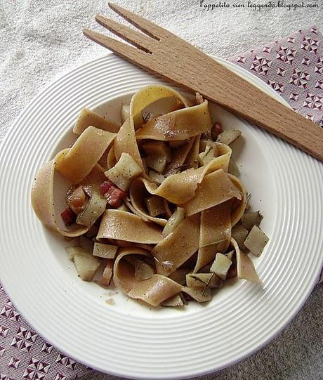 Chiacchiere, calzini 