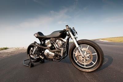 Wonder Customs Revolution HD V-Rod