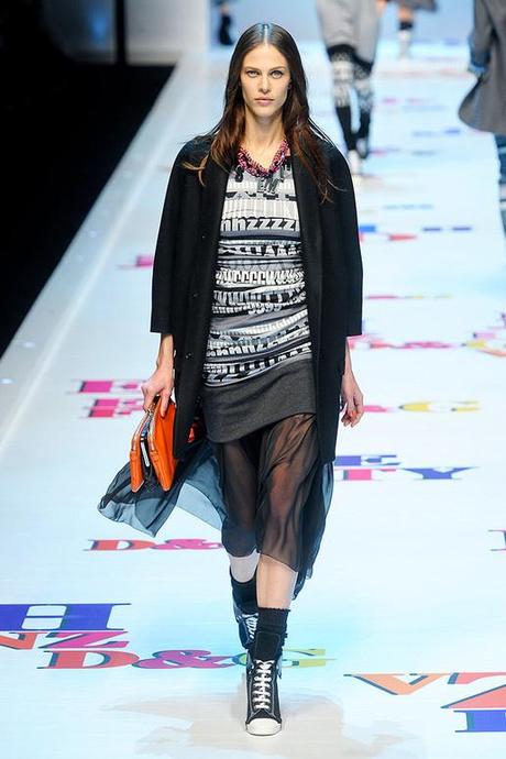 D-G-FALL-2011-RTW-PODIUM-009_runway