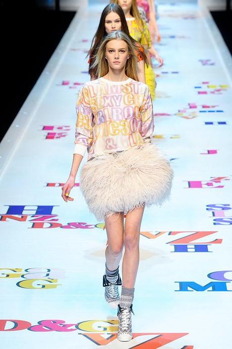 D-G-FALL-2011-RTW-PODIUM-051_runway