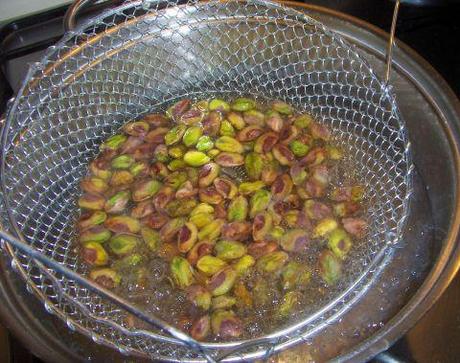 Torta di crema e pistacchi con croccante