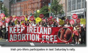 Irlanda, la maggioranza degli elettori sostiene i diritti del nascituro