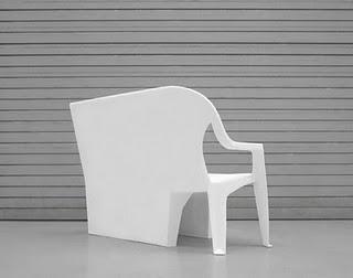 da Monobloc a Bench Chair