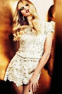 Anne Vyalitsyna in Dolce & Gabbana su Harper’s Bazaar Spain Mar 2011