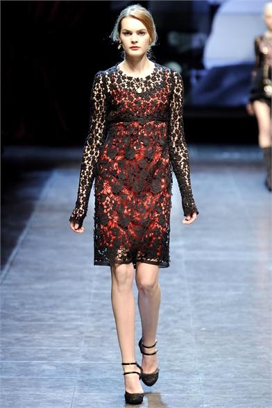 MFW f/w 2011-2012: Blumarine non si sarà ispirata un po’ troppo a Dolce&Gabbana;?