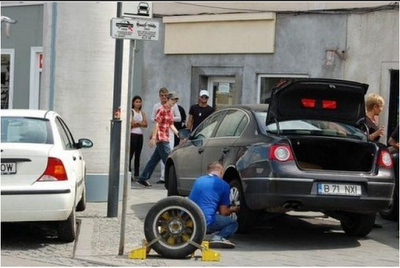 FOTO DEL GIORNO 26 FEBBRAIO 2011 : MONTATE LE GANASCE. RIMOSSE CON IL FAI DA TE