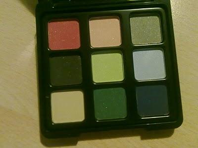 Essence I Love Berlin palette ombretti