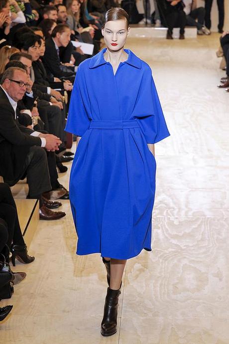 JIL-SANDER-FALL-2011-RTW-PODIUM-017_runway