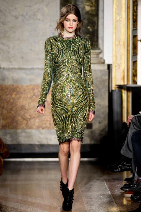 EMILIO-PUCCI-FALL-RTW-2011-PODIUM-009_runway