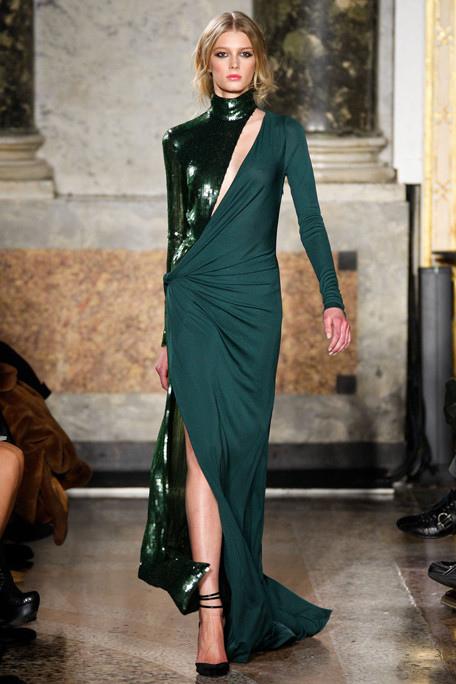 EMILIO-PUCCI-FALL-RTW-2011-PODIUM-046_runway