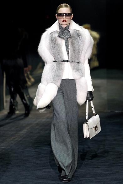 GUCCI FASHION SHOW AW 2011-12