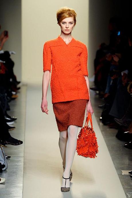 BOTTEGA-VENETA-FALL-2011-RTW-PODIUM-002_runway