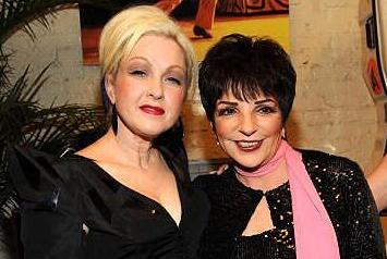 Cyndi Lauper e Liza Minelli lodano Lady Gaga