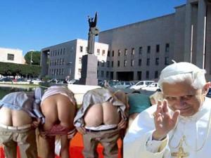 Ratzinger, ferocissimo fondamentalista cattolico: “I contraccettivi impediscono la procreazione”