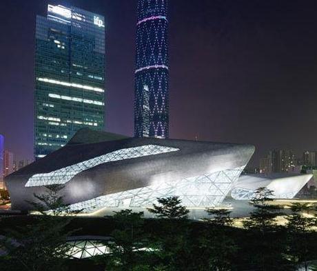 Zaha Hadid: Guangzhou Opera House