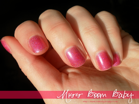 NOTD - Fuchsia Microglitter ♥