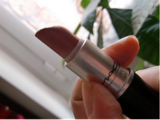 Rossetto nude HALF N' HALF by Mac