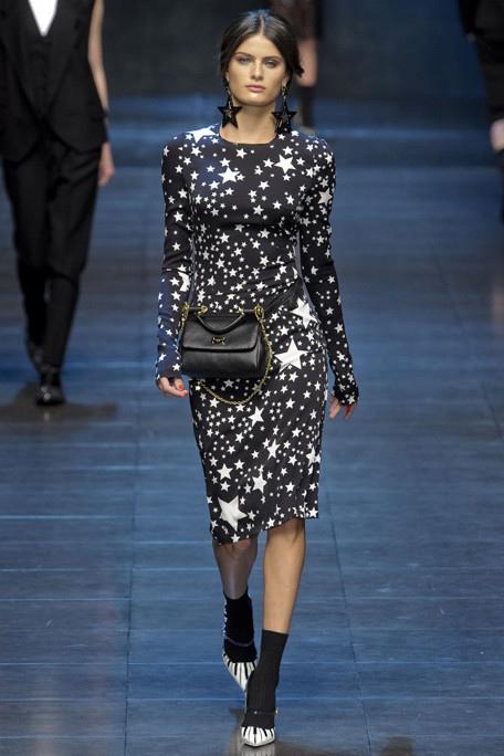 DOLCE-GABBANA-FALL-RTW-2011-PODIUM-004_runway