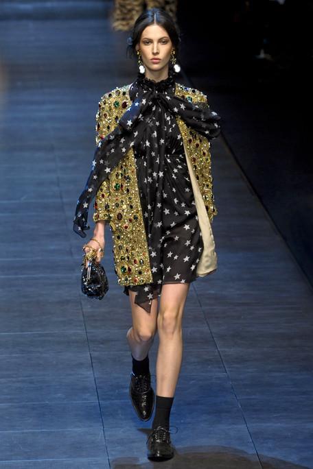 DOLCE-GABBANA-FALL-RTW-2011-PODIUM-061_runway