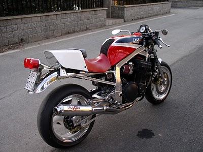 GSX R 1100 Cafè Racer by Bruno Motor