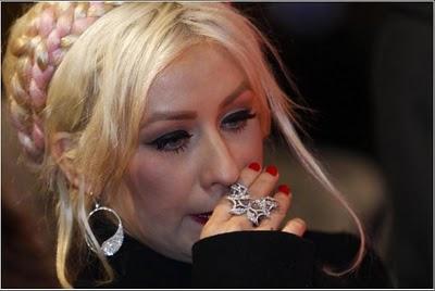 ARRESTATA PER UBRIACHEZZA CHRISTINA AGUILERA