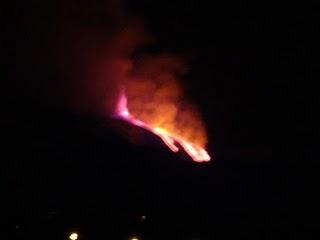 ETNA...Una Meraviglia Incandescente!