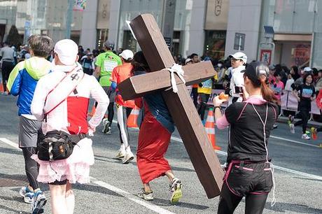 GESU' VINCE LA MARATONA DI TOKYO ...