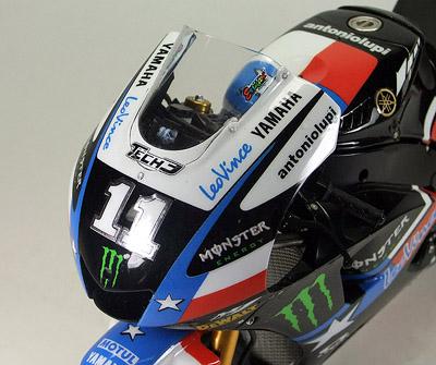 Yamaha YZR-M1 B.Spies Indianapolis 2010 by Modulo (Tamiya)