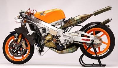 Honda NSR 500 M.Doohan 1999 by Utage Factory House (Tamiya)