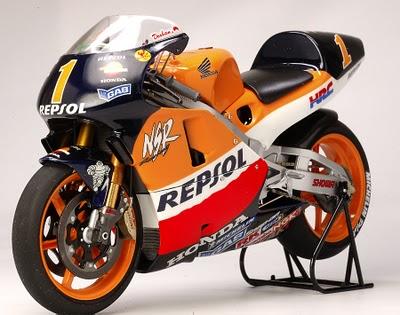 Honda NSR 500 M.Doohan 1999 by Utage Factory House (Tamiya)