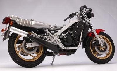 Yamaha RVZ 500 R by Utage Factory House (Tamiya)