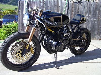 Honda CB 550 cafe racer