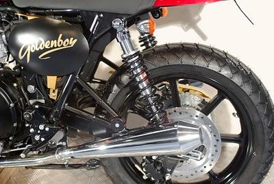 Triumph Boneville Cafe Racer by Gallimoto